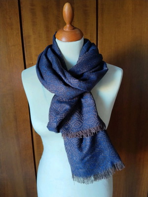 Scarf blue/brown like new 70x1.83cm