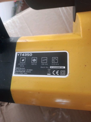 Electric chainsaw used, functional