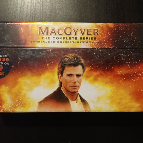 MacGuyver Complete Series DVD new boxed set with subtitles