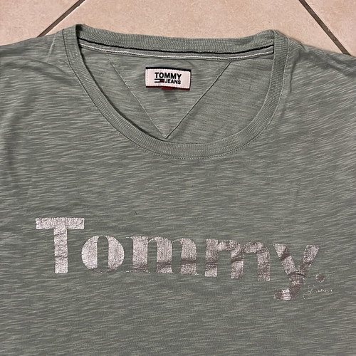 Tommy Jeans Women T-Shirt sage green metallic logo print V-neck size S like new