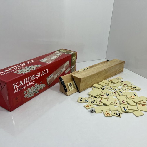 Wooden Rummy set new with original melamine tiles