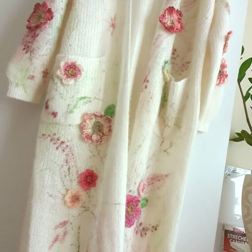 Cardigan long knit with handmade crochet flowers, new, alpaca wool