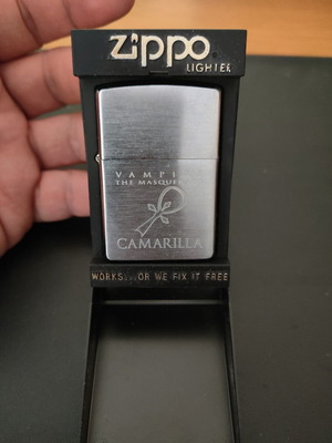 Vampire The Masquerade Zippo Lighter Camarilla like new
