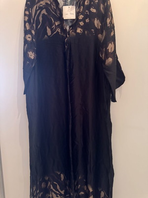 Kaftan new, long black and brown for evening wear