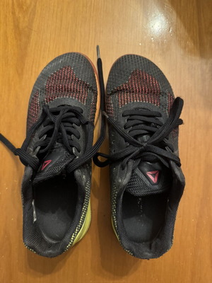 Παπούτσια Reebok Crossfit μεταχειρισμένα, νούμερο 37,5, μαύρα