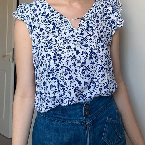 Floral blouse EDC by Esprit used, white and blue, size S