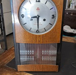 Hanging clock used in excellent condition