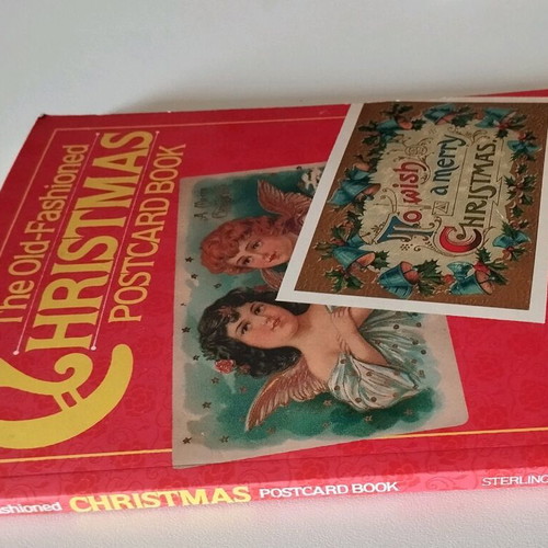 The Old-Fashioned Christmas Postcard Book used, 40 postcards