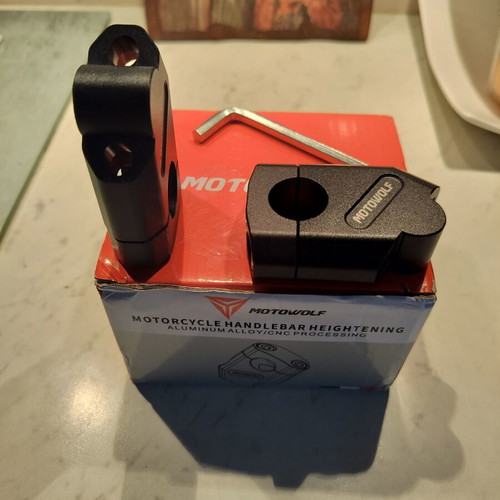 Moto Wolf Handlebar Riser Set new, black