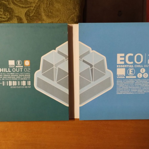 Essential Chill Out 2 CD used with surface scratches