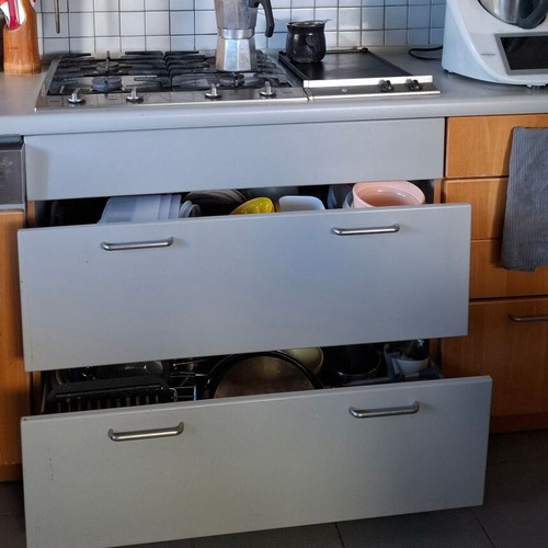 Miele Upper Cabinets and 2 Drawer Columns used