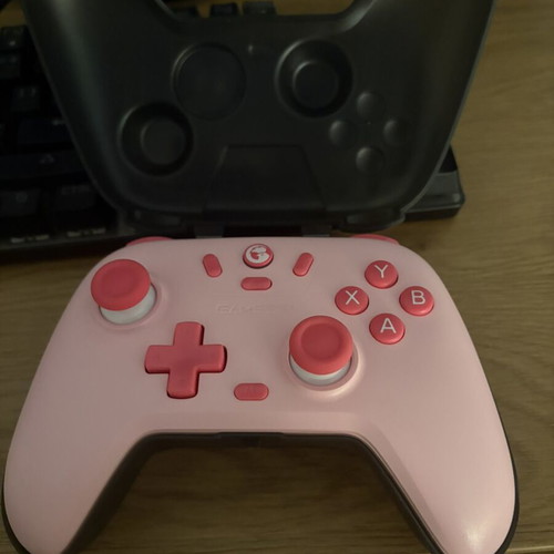 Gamesir Nova Lite Wireless Gamepad with Hall Effect Sticks Blush Pink like new