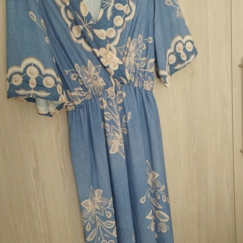 Maxi dress made in Italy one size like new, beige and blue