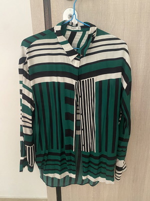 Mango women's striped shirt large green white black used