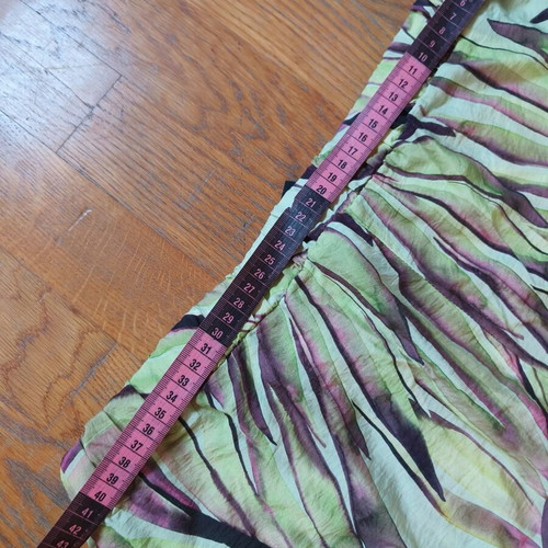 H&M colorful pants size M like new