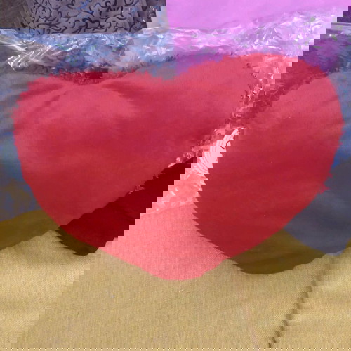 Μαξιλαράκι καρδιά καινούργιο, μαλακό και απαλό 38x25 εκ.