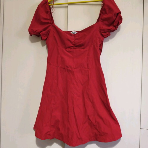 Women's red mini dress Medium Pink Woman like new with neckline