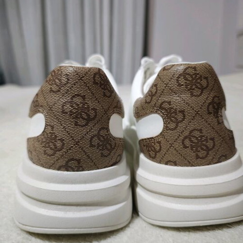 Guess sneakers new, size 42, white and beige