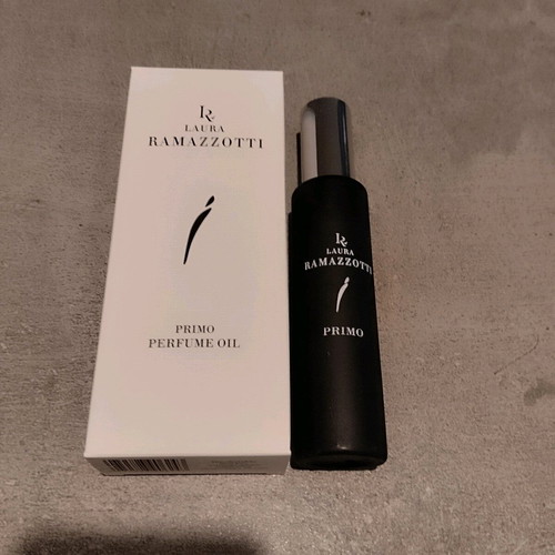 Laura Ramazzotti perfume oil genuine, like new, 50 ml