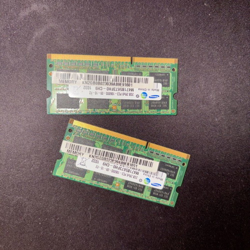 Samsung DDR3 SO-DIMM laptop RAM 2GB + 2GB used memory
