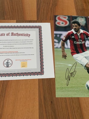 Αυτογραφο Milan Gattusso πιστοποιημένο, σαν καινούργιο