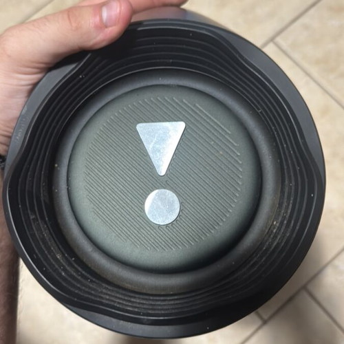 JBL Boombox 2 portable speaker like new