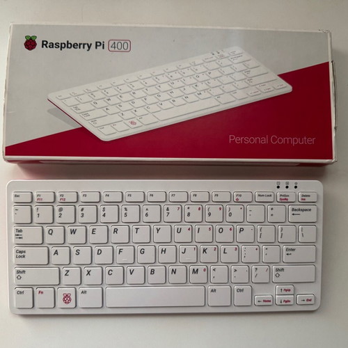 Raspberry Pi 400 like new with original box