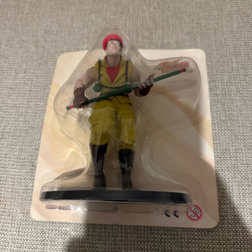 Street Fighter DeAgostini collectible figure new, scale 1:18