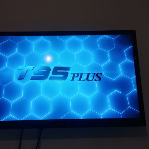 Tvbox T95 Plus like new, 4x Cortex-A55 CPU, 4GB RAM, 32GB ROM