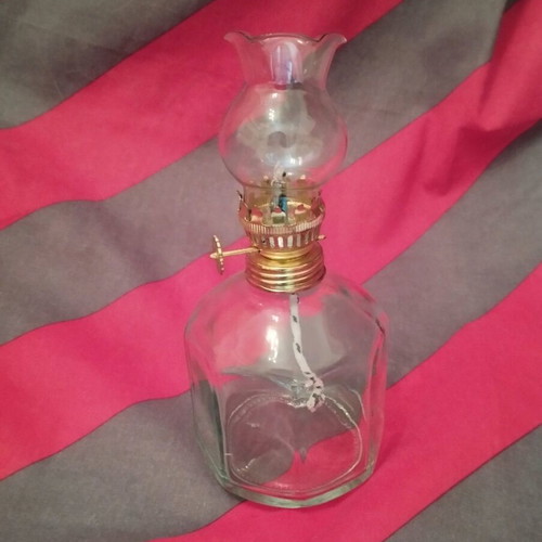 Lamp like new, ideal for power outages