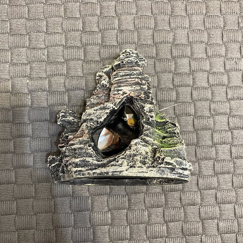 Decorative rock for aquarium new