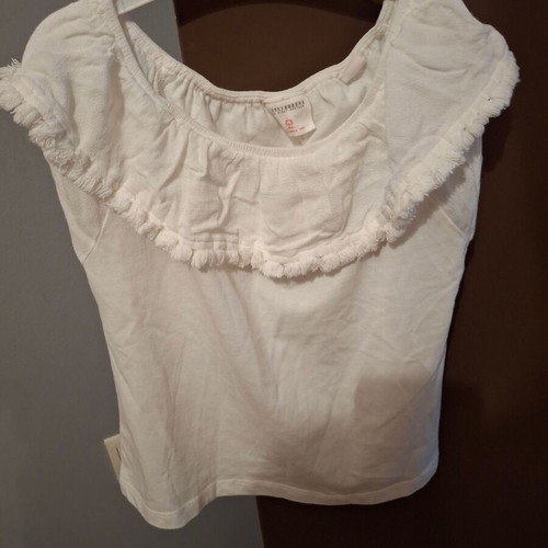 White Funky Buddha T-shirt for 6-year-old girl like new