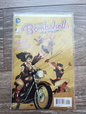 DC Comics Bombshells #1 "United for Victory" comic new, English