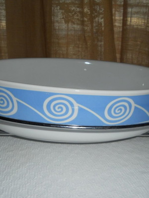 Μαγειρικό σκεύος οβάλ πυρίμαχο Matilda Line με ανοξείδωτη βάση σαν καινούργιο