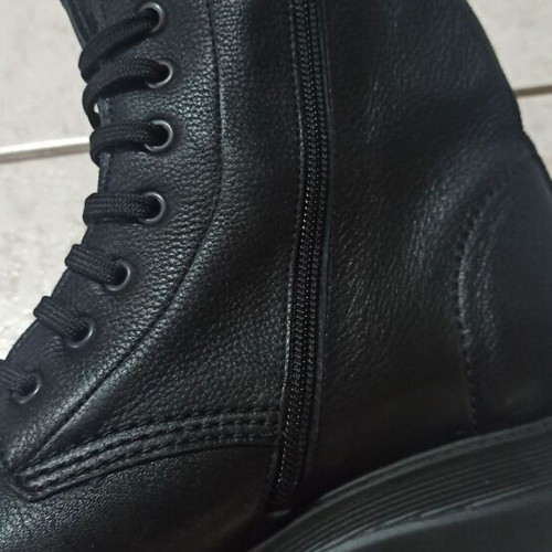 Robinson boots new, men's size 42, black leather