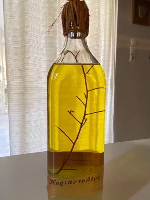 Συλλεκτικό μπουκάλι Κοριαντολίνο μεταχειρισμένο, παραδοσιακό ποτό από Ρόδο