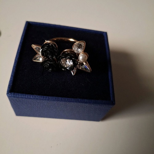 Swarovski ring 52 mm