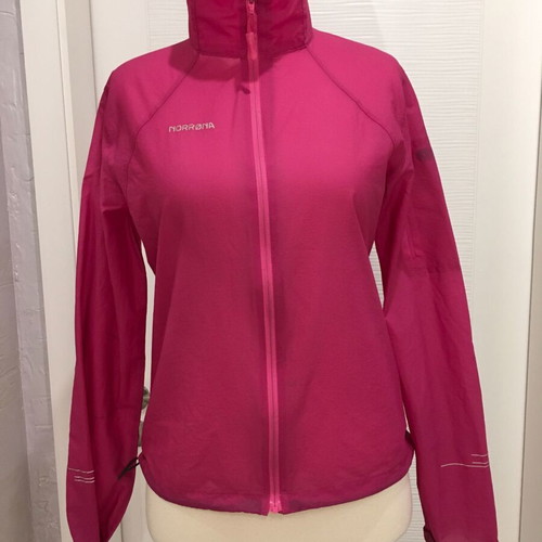 Norrona Windbreaker Women S/M like new, pink
