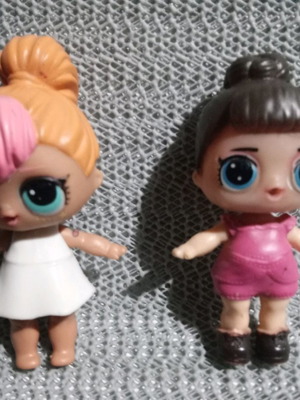 LOL doll set used, two dolls