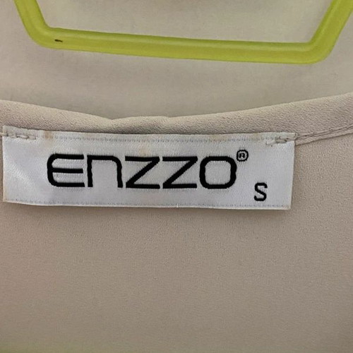 Enzzo wrap top beige size S like new