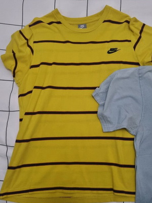Nike men's t-shirts like new, sold together