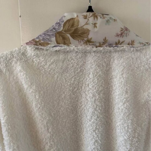 Bathrobe size XL brand new