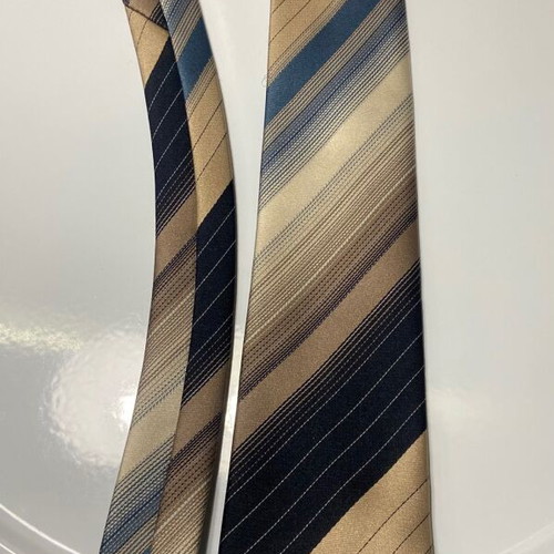 Boem tie like new, beige, made in Greece