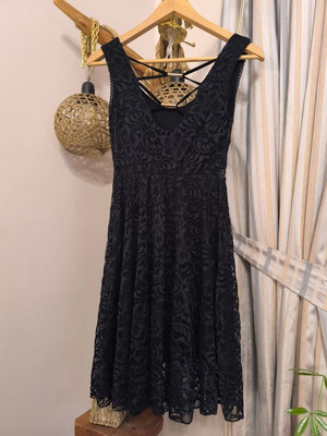 Black lace dress new, cloche silhouette, elegant back detail
