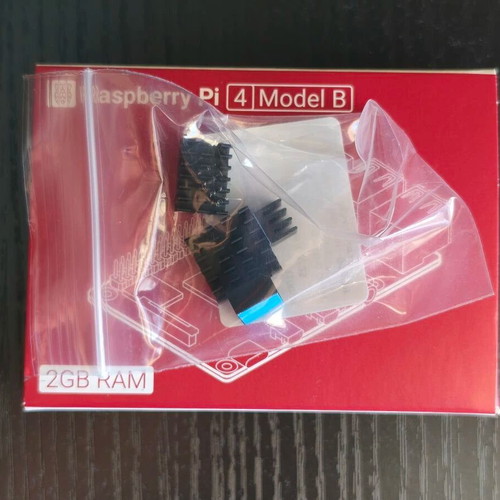 Raspberry Pi 4 Model B 2GB RAM with set of 4 heatsinks, new