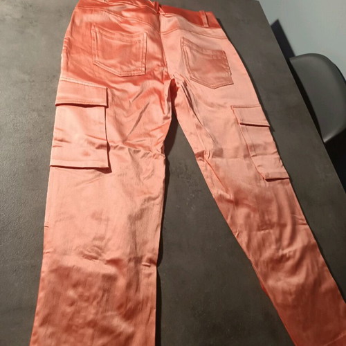 Pink satin fitted pants like new, size S