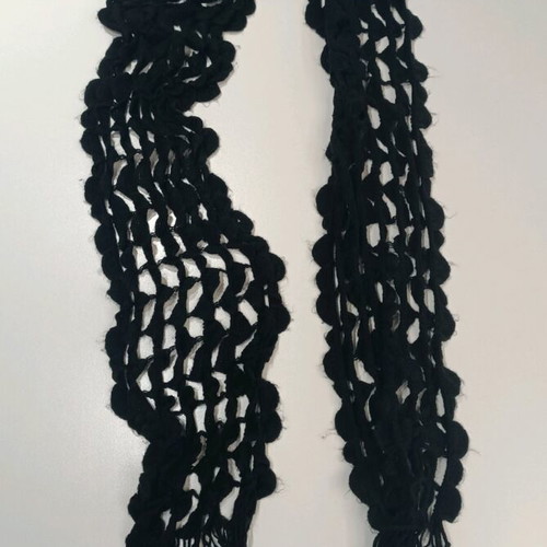 Women's black knitted scarf new with fringes