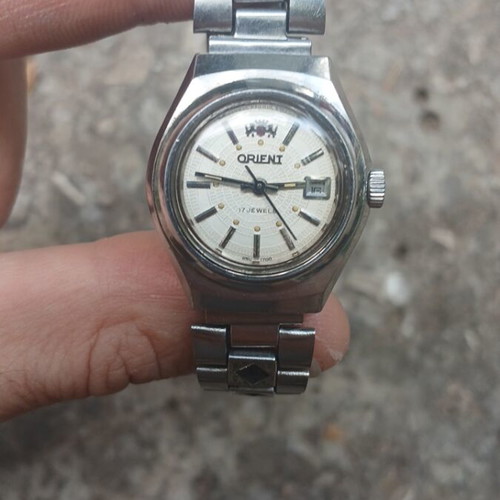 Orient 17 Jewels mechanical watch used, silver