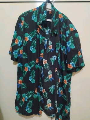 Shirt multicolored like new, size 158 cm for 13 years old
