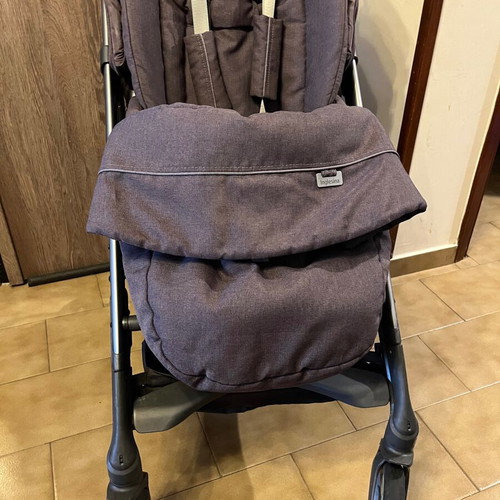 Inglesina Trilogy City stroller system with Isofix base gift, like new